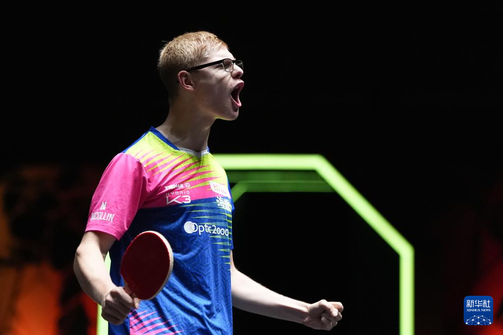 沉稳无疑是 沉稳无疑是