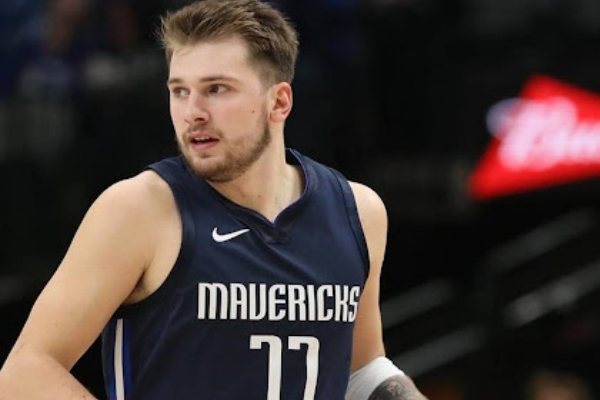 虽然在勇士 虽然在勇士