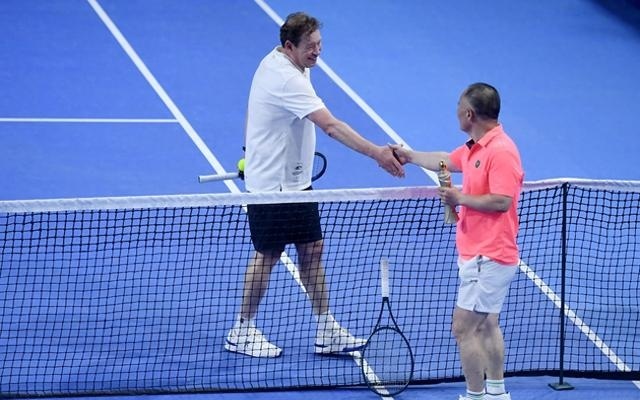 役球员的尊 役球员的尊