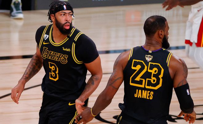 他们的控球 他们的控球