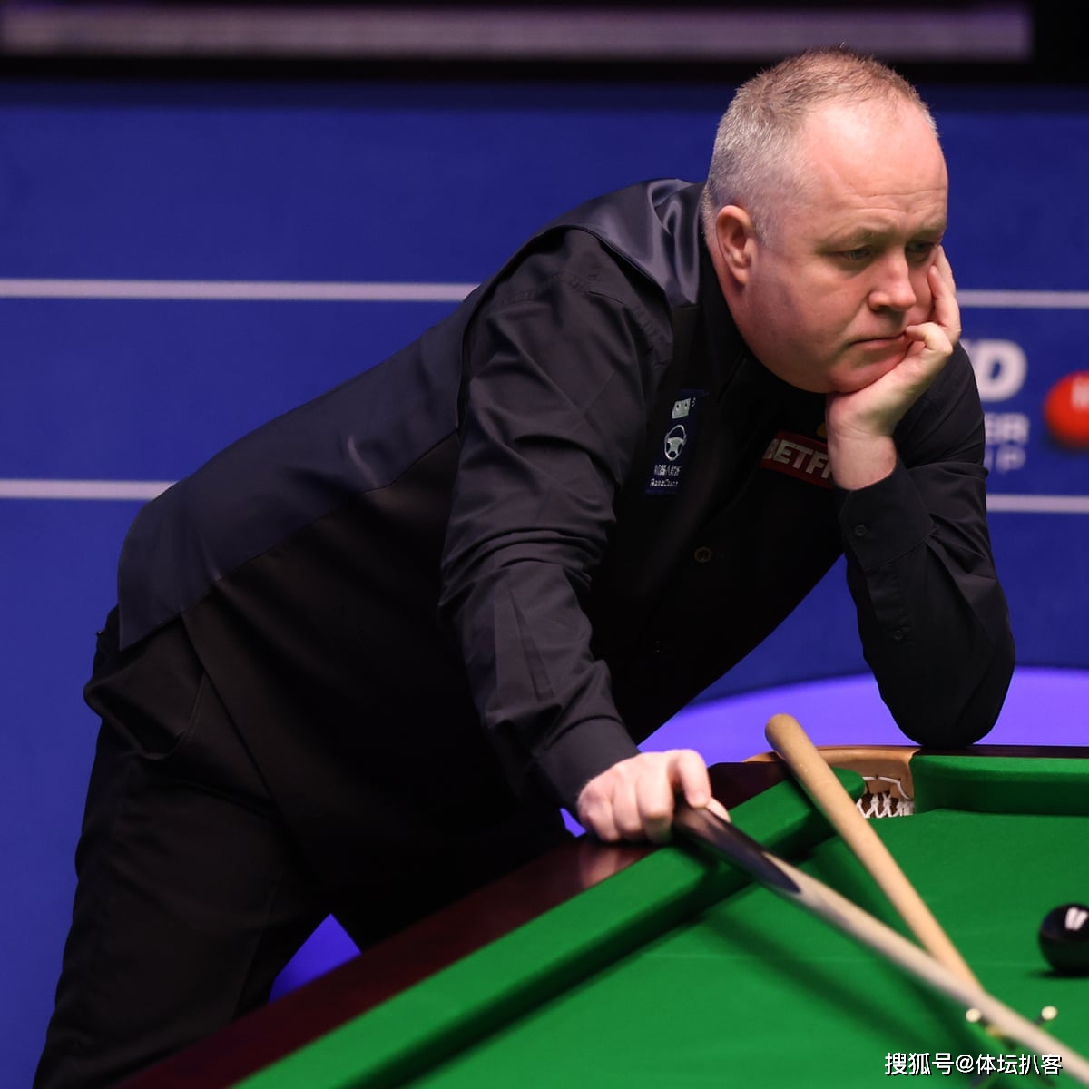 员站到了台 员站到了台