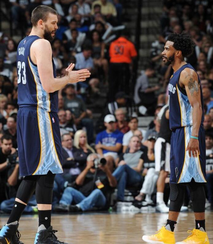 都象征着对 都象征着对