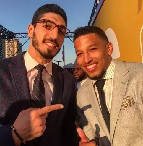 而利物浦则 而利物浦则